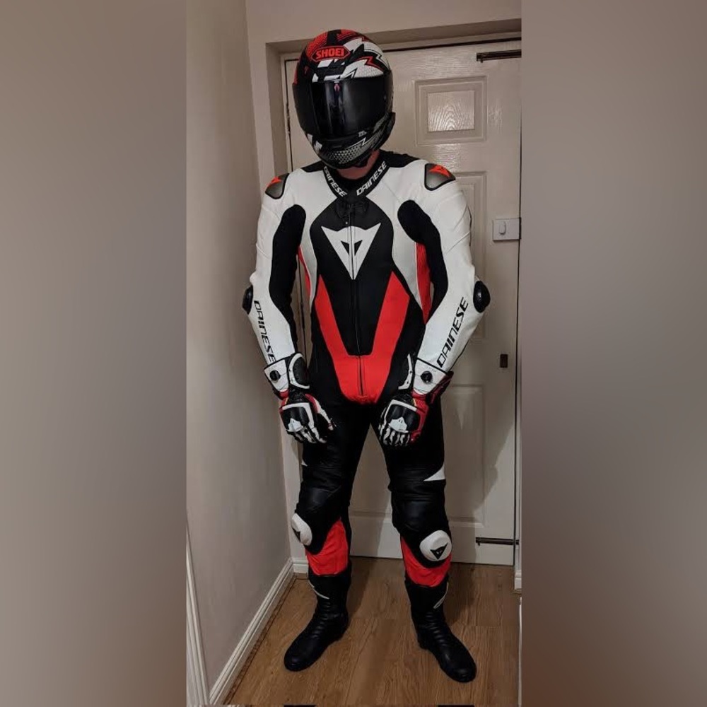 DAINESE LAGUNA SECA 4 LEATHER RACE SUIT